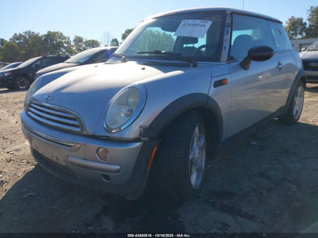 2004 MINI COOPER WMWRC334X4TJ61813 Photo 5