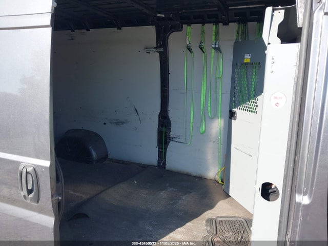 Продажа на аукционе авто 2015 Ram Promaster 2500 High Roof, vin: 3C6TRVDGXFE501833, номер лота: 43450532