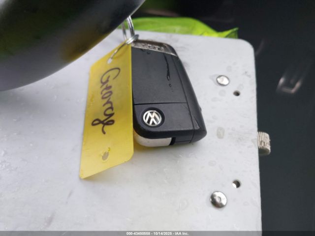 2017 VOLKSWAGEN GOLF GTI 3VW447AU3HM010429 Photo 10