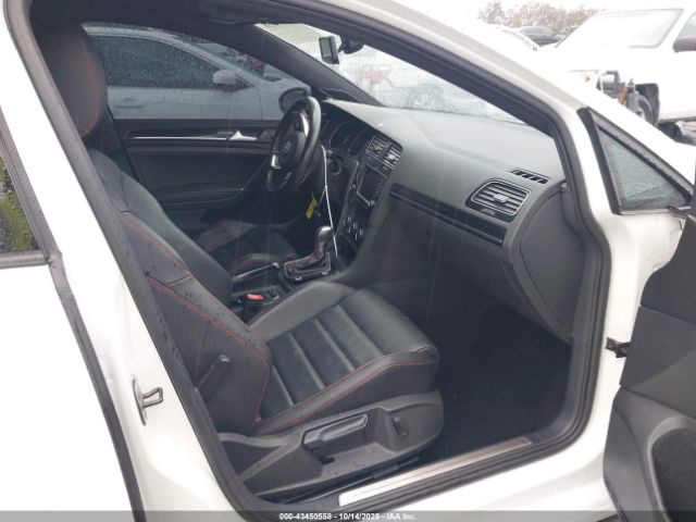 2017 VOLKSWAGEN GOLF GTI 3VW447AU3HM010429 Photo 4