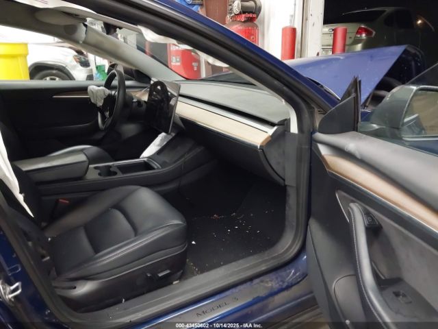 2022 TESLA MODEL 3 5YJ3E1ECXNF127810 Photo 4
