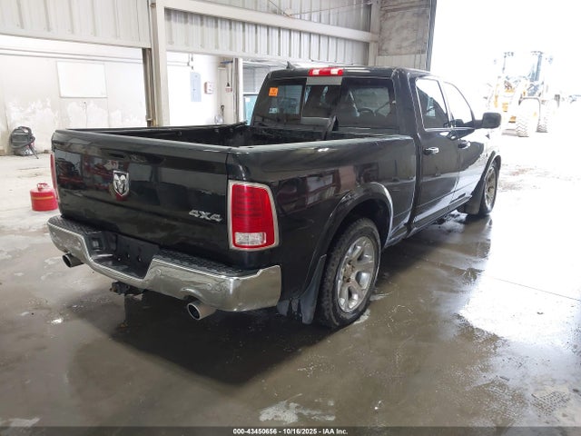 43450656 :رقم المزاد ، 1C6RR7VT9HS634293 vin ، 2017 Ram 1500 Laramie  4x4 6'4 Box مزاد بيع