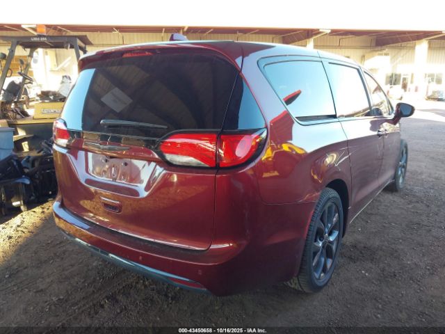 2019 CHRYSLER PACIFICA 2C4RC1FG6KR732876 Photo 3