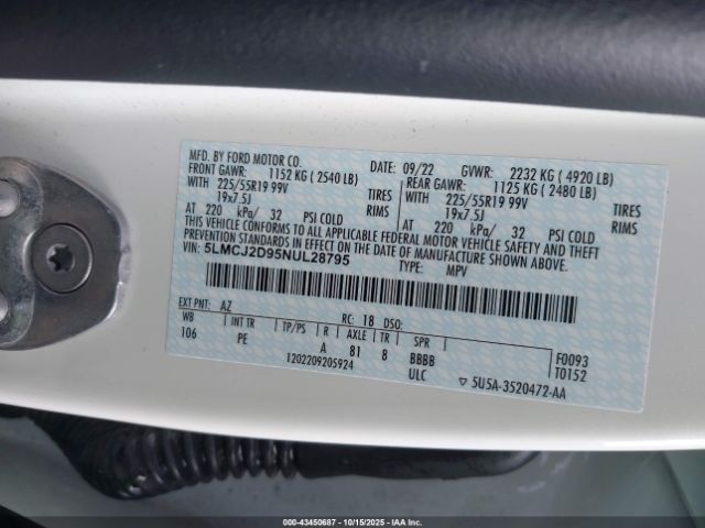 2022 LINCOLN CORSAIR 5LMCJ2D95NUL28795 Photo 8