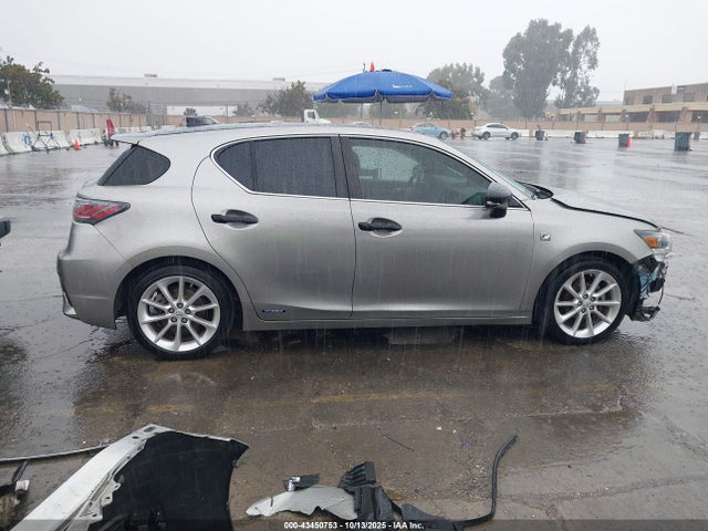 JTHKD5BH1G2271918 Lexus 2zr-fxe+3jm