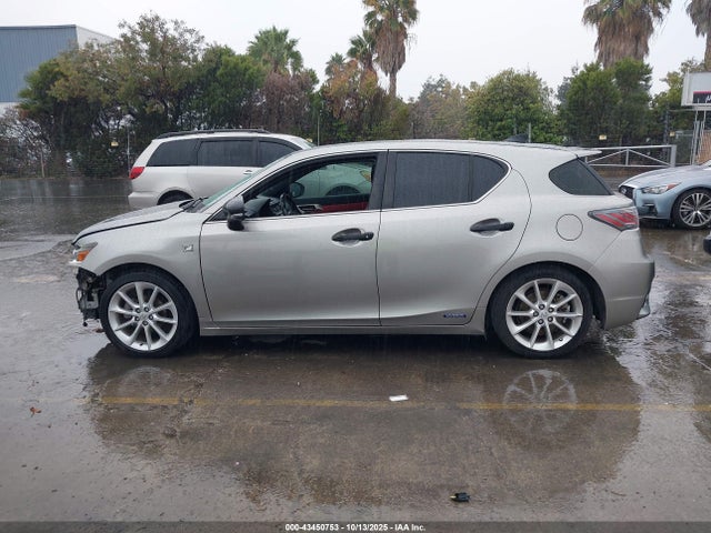JTHKD5BH1G2271918 Lexus 2zr-fxe+3jm