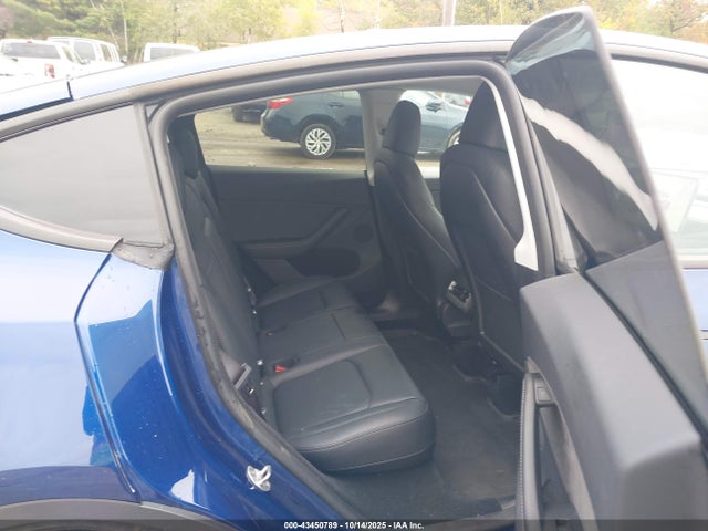 2024 TESLA MODEL Y 7SAYGDEF3RA323024 Photo 7