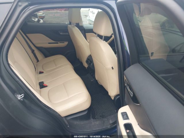 2018 JAGUAR F-PACE SADCJ2GX7JA289774 Photo 7