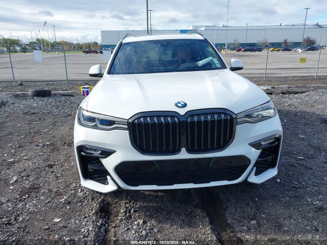 Продаж на аукціоні авто 2022 Bmw X7 M50i, vin: 5UXCX6C08N9K31043, номер лоту: 43451072