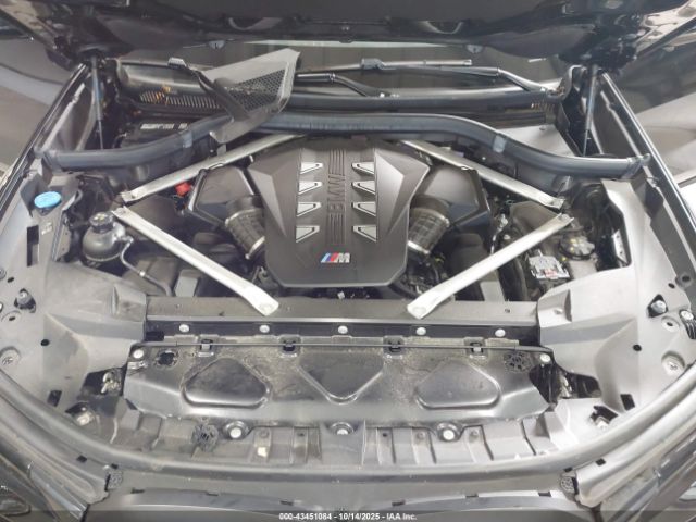 2024 BMW X7 5UX33EM05R9T18568 Photo 9