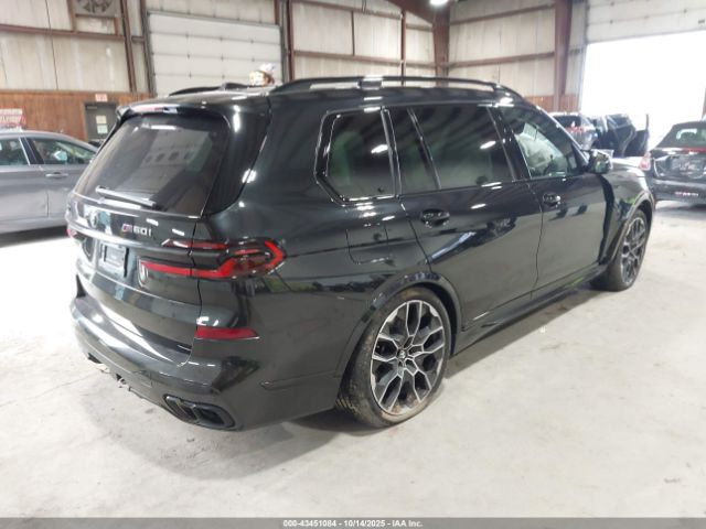2024 BMW X7 5UX33EM05R9T18568 Photo 3