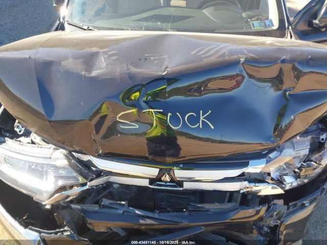 2016 MITSUBISHI OUTLANDER JA4AZ3A33GZ008081 Photo 9