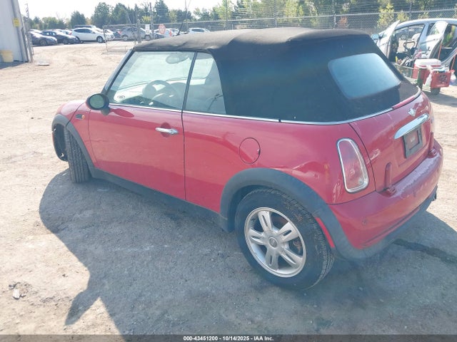 2006 MINI COOPER WMWRF335X6TG14334 Photo 2