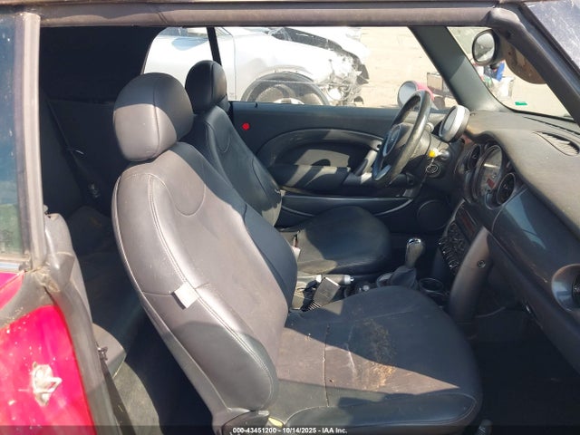 2006 MINI COOPER WMWRF335X6TG14334 Photo 4