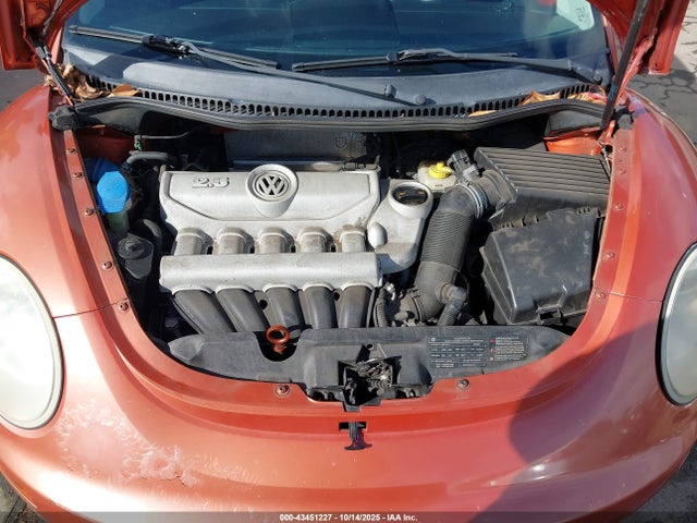 Продаж на аукціоні авто 2010 Volkswagen New Beetle 2.5l Red Rock Edition, vin: 3VWRG3AG9AM023434, номер лоту: 43451227