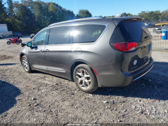 2020 CHRYSLER PACIFICA 2C4RC1GG1LR144271 Photo 2