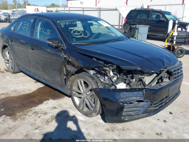 2018 VOLKSWAGEN PASSAT 1VWAA7A3XJC005206 Photo 5