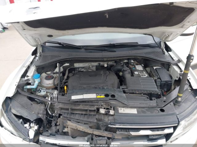 2020 VOLKSWAGEN TIGUAN 3VV2B7AX2LM006165 Photo 9