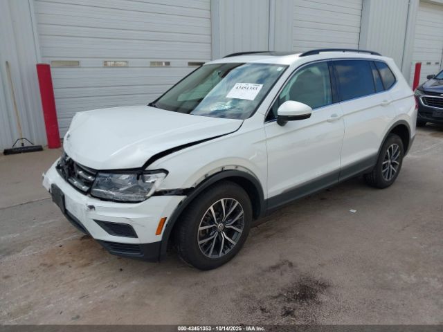2020 VOLKSWAGEN TIGUAN 3VV2B7AX2LM006165 Photo 1
