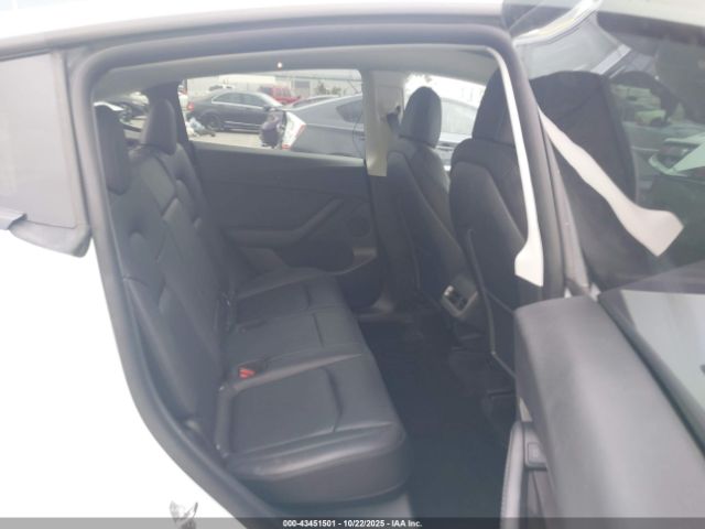 2022 TESLA MODEL Y 7SAYGDEE3NF388511 Photo 7