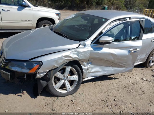 2015 VOLKSWAGEN PASSAT 1VWAS7A31FC083006 Photo 5