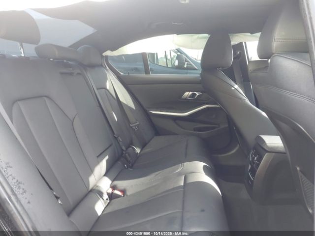2021 BMW 330I 3MW5R1J01M8B55424 Photo 7