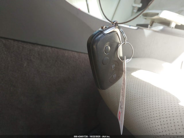 2011 LEXUS IS 350 JTHBE5C29B5026072 Photo 10