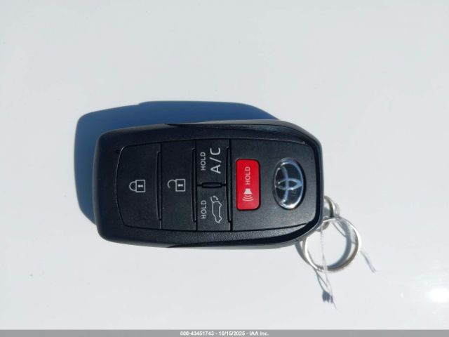 2024 TOYOTA BZ4X JTMAAAAA5RA054545 Photo 10