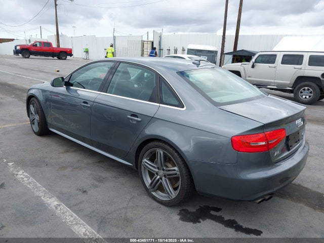 2013 AUDI A4 WAUFFAFL5DN049071 Photo 2