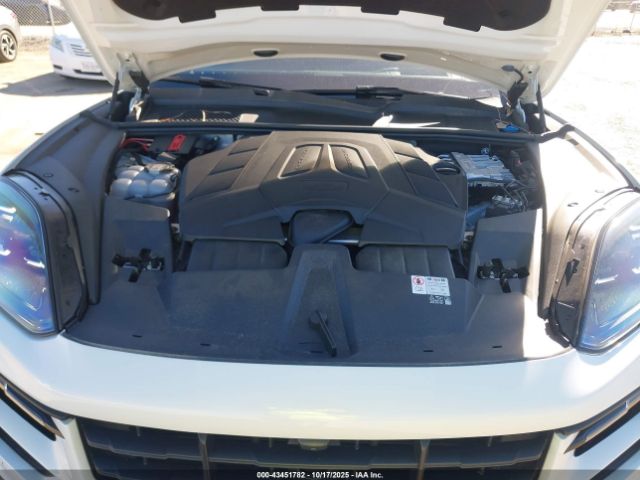 2024 PORSCHE CAYENNE WP1AA2AY4RDA14053 Photo 9