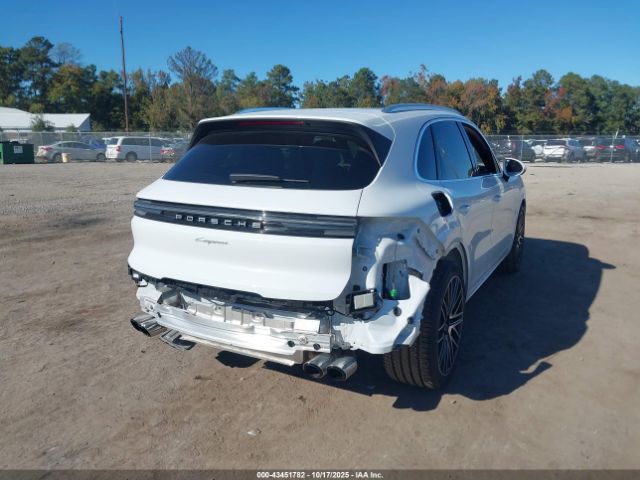 2024 PORSCHE CAYENNE WP1AA2AY4RDA14053 Photo 3