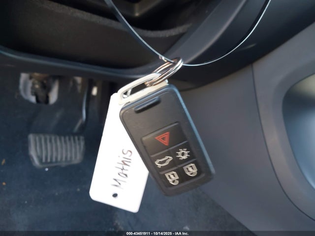 2016 VOLVO XC60 YV440MDK5G2907777 Photo 10
