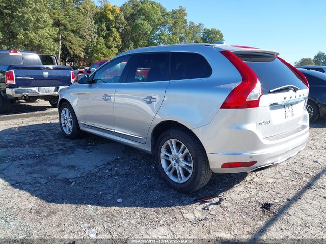 2016 VOLVO XC60 YV440MDK5G2907777 Photo 2