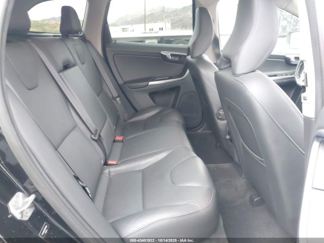2015 VOLVO XC60 YV426MDB8F2586905 Photo 7