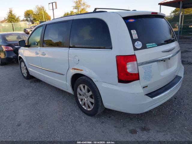 2016 CHRYSLER TOWN & COUNTRY 2C4RC1BG6GR296687 Photo 2