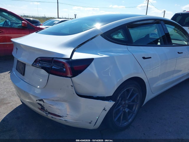 2021 TESLA MODEL 3 5YJ3E1EA1MF093382 Photo 5