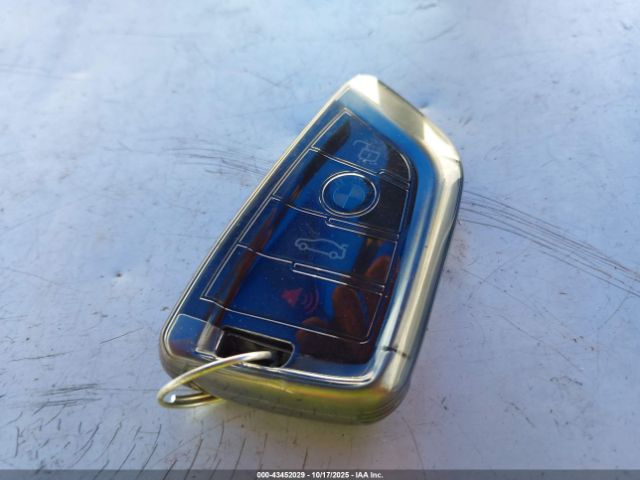 2022 BMW M4 WBS33BA04NCJ30425 Photo 10