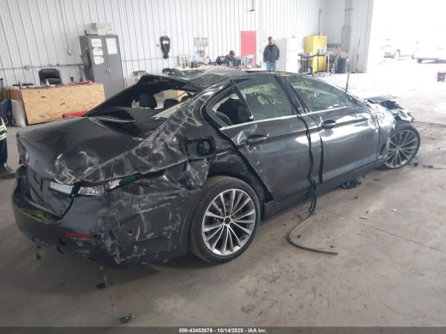 2021 BMW 540I WBA73BJ02MWX01168 Photo 3