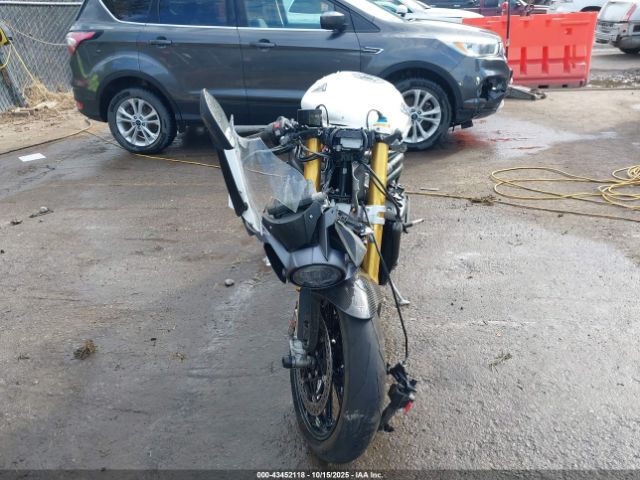 2022 TRIUMPH MOTORCYCLE SPEED TRIPLE SMTP02ST7NTAX1479 Photo 4