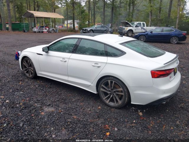 2022 AUDI S5 SPORTBACK WAUA4CF58NA033825 Photo 2