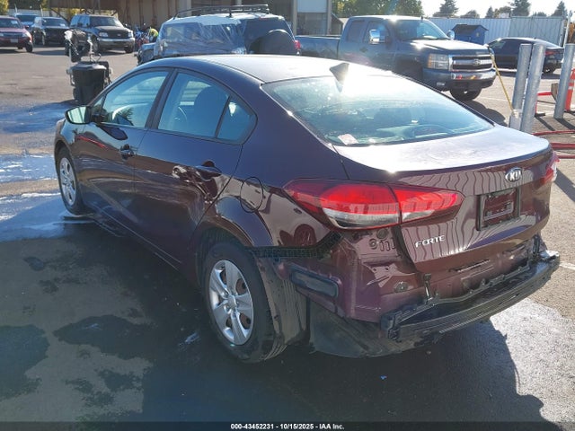 3KPFK4A76JE221988 KIA FORTE LX