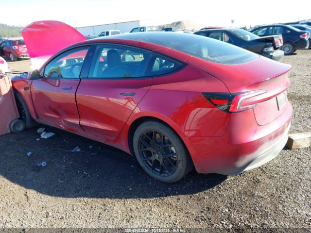 2025 TESLA MODEL 3 5YJ3E1EB8SF883722 Photo 2