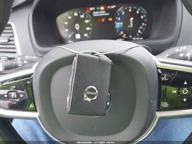 2021 VOLVO XC90 YV4102CK1M1738352 Photo 10