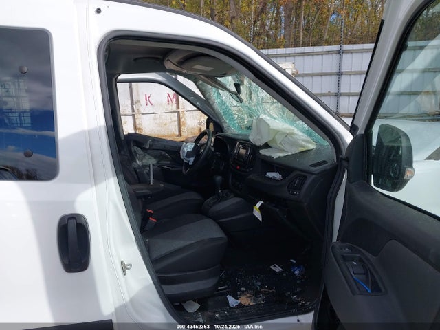 2022 Ram Promaster City Cargo Van მანქანა იყიდება აუქციონზე, vin: ZFBHRFAB8N6W54277, აუქციონის ნომერი: 43452363