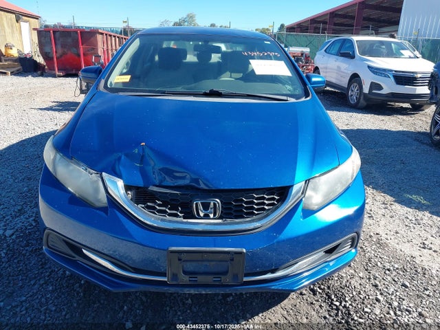 Продажа на аукционе авто 2015 Honda Civic Lx, vin: 2HGFB2F57FH518552, номер лота: 43452375