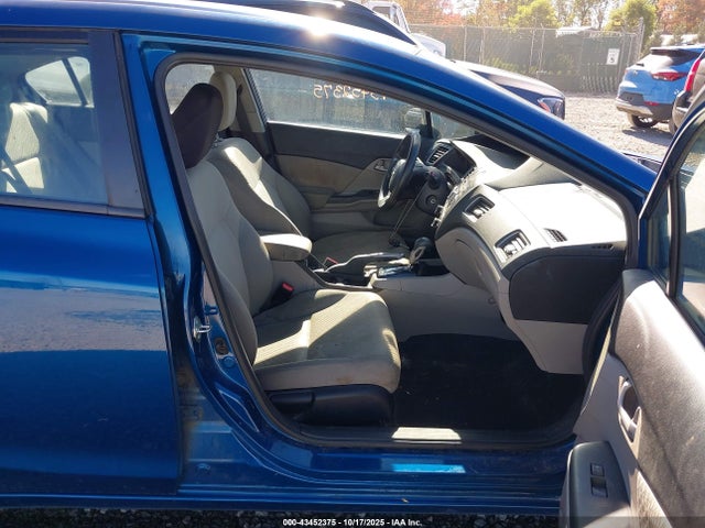 Продажа на аукционе авто 2015 Honda Civic Lx, vin: 2HGFB2F57FH518552, номер лота: 43452375