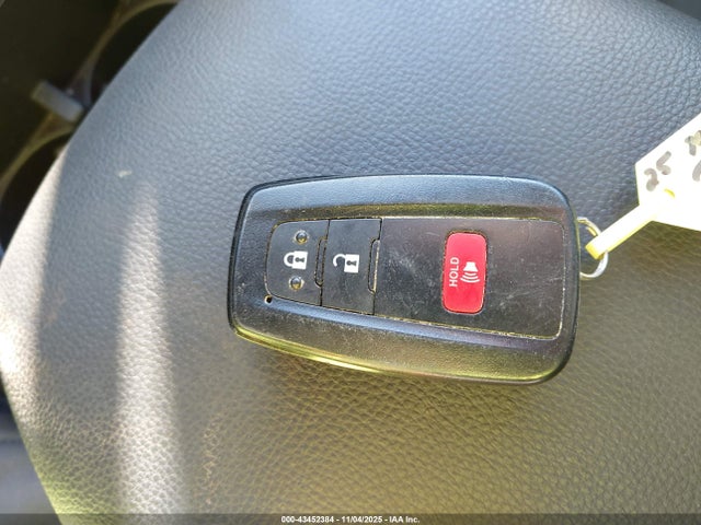 2T3P1RFV0SW553507 Toyota Rav4 Xle