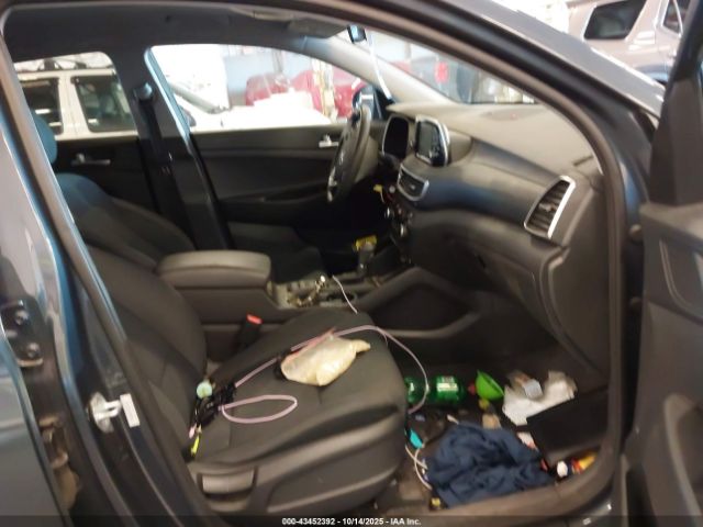 2019 HYUNDAI TUCSON KM8J2CA42KU885231 Photo 4