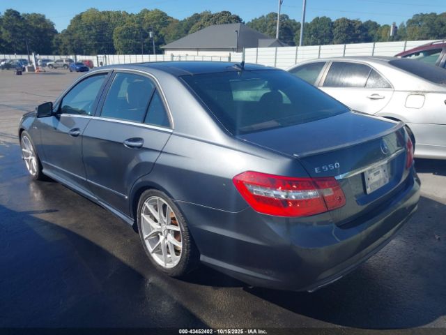 2010 MERCEDES-BENZ E 550 WDDHF7CBXAA025660 Photo 2