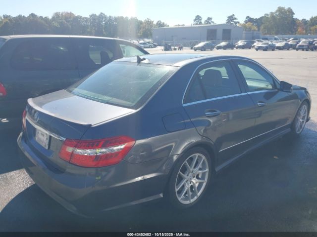 2010 MERCEDES-BENZ E 550 WDDHF7CBXAA025660 Photo 3